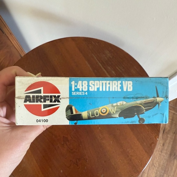 Airfix Supermarine Spitfire VB 1/48 Model Kit Factory Sealed Airplane WWII - Picture 5 of 5